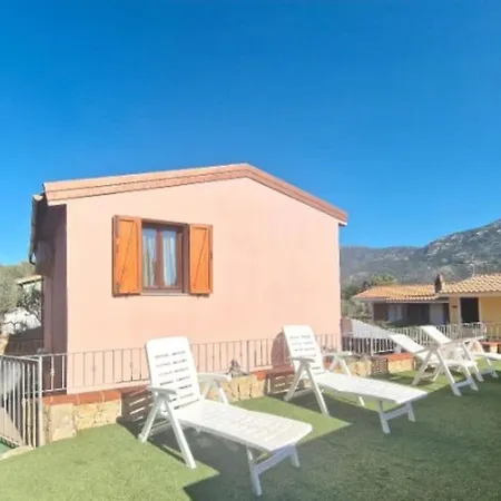Susy Solanas -iun R5389 Villa