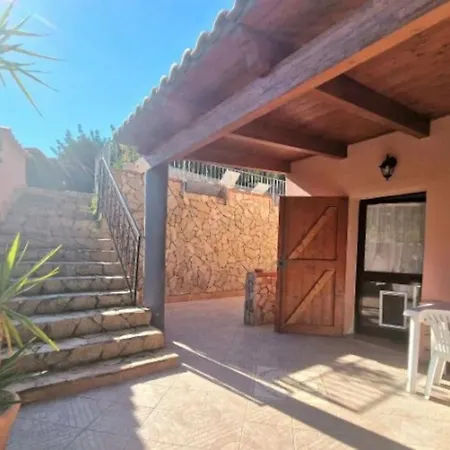 Villa Susy -iun R5389 Solanas (Cagliari)