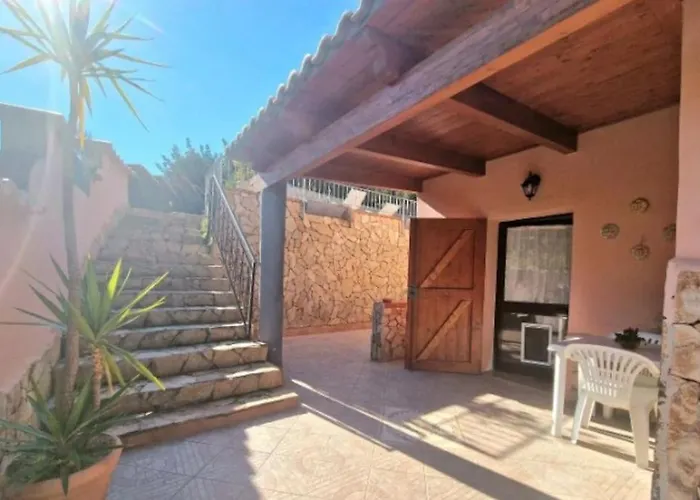 Villa Susy -iun R5389 Solanas (Cagliari)